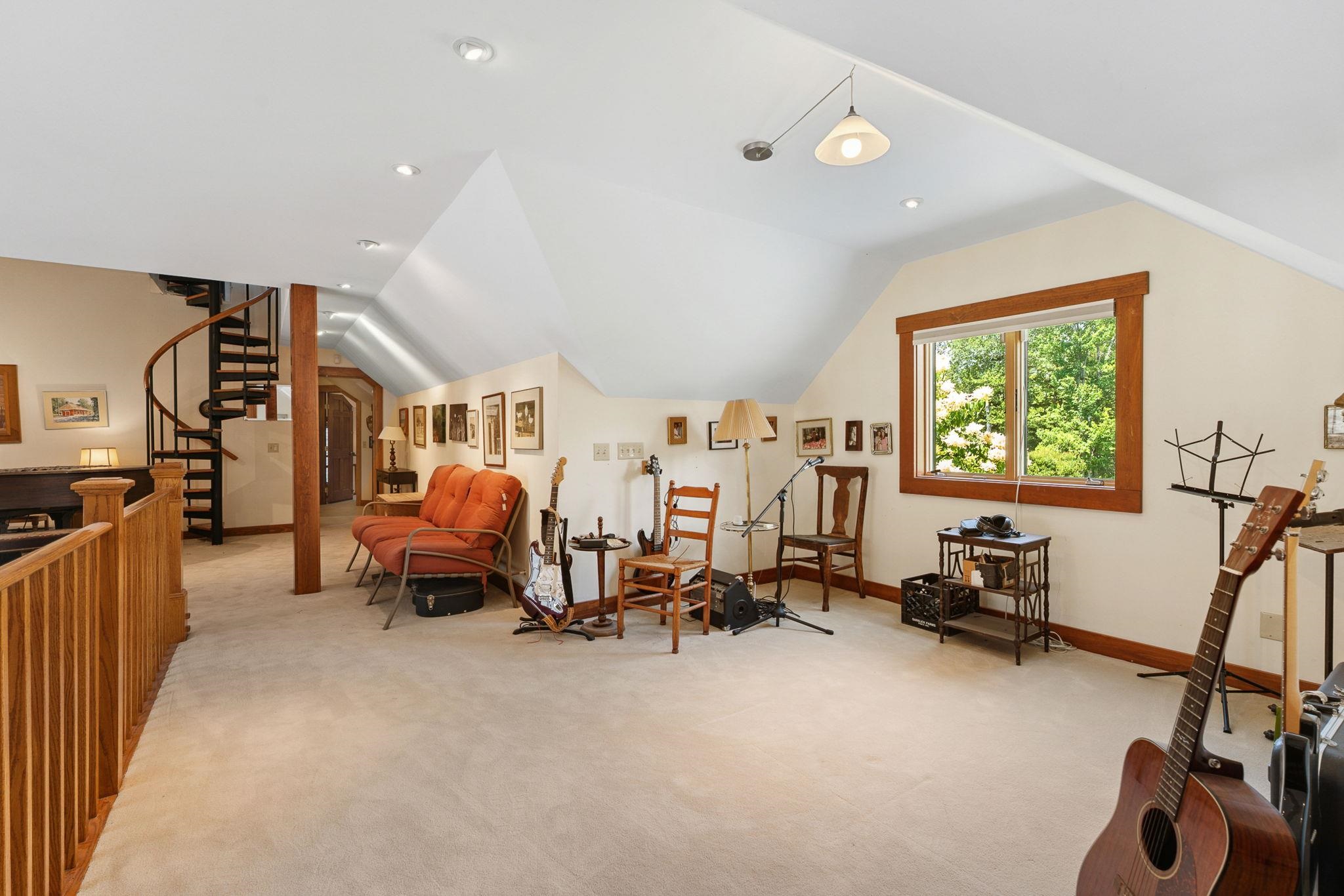 73 Laber Road Bridgewater, VT 05035 - Photo 29 of 60