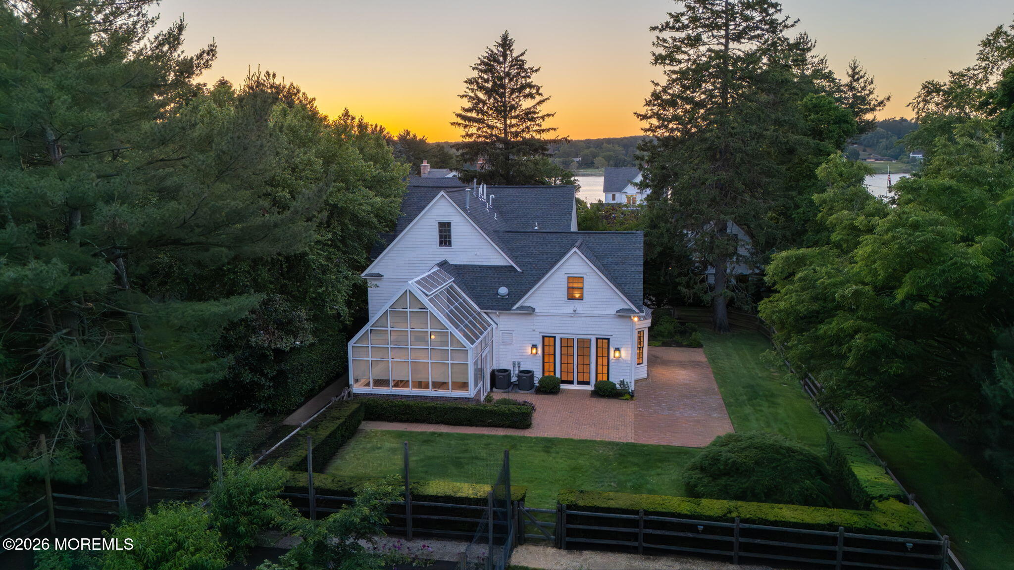 100-98 East River Road Rumson, NJ 07760 - Photo 36 of 61 Additional guest accomodations