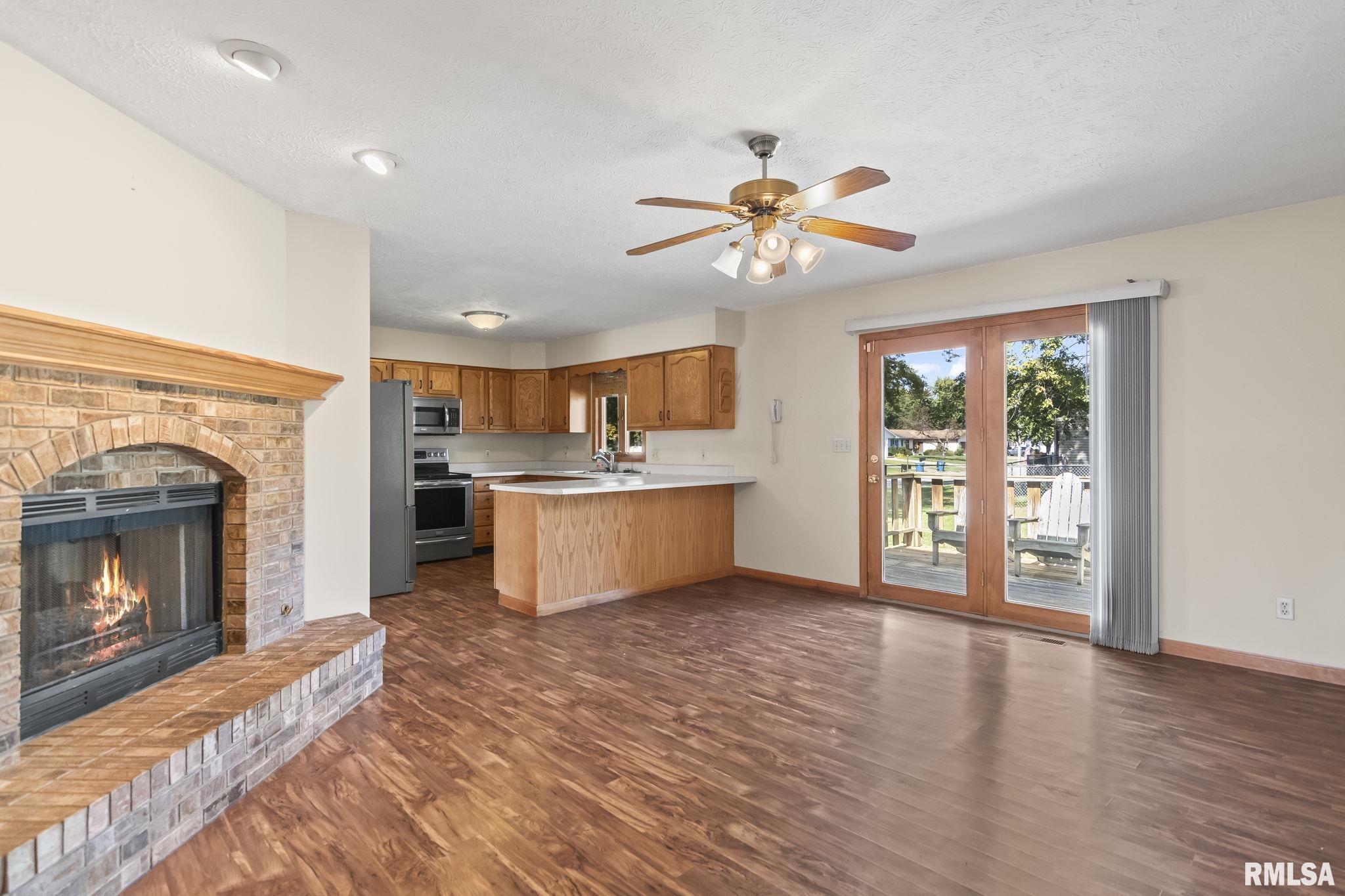 2901 Dunwich Street Springfield, IL 62702 - Photo 12 of 36