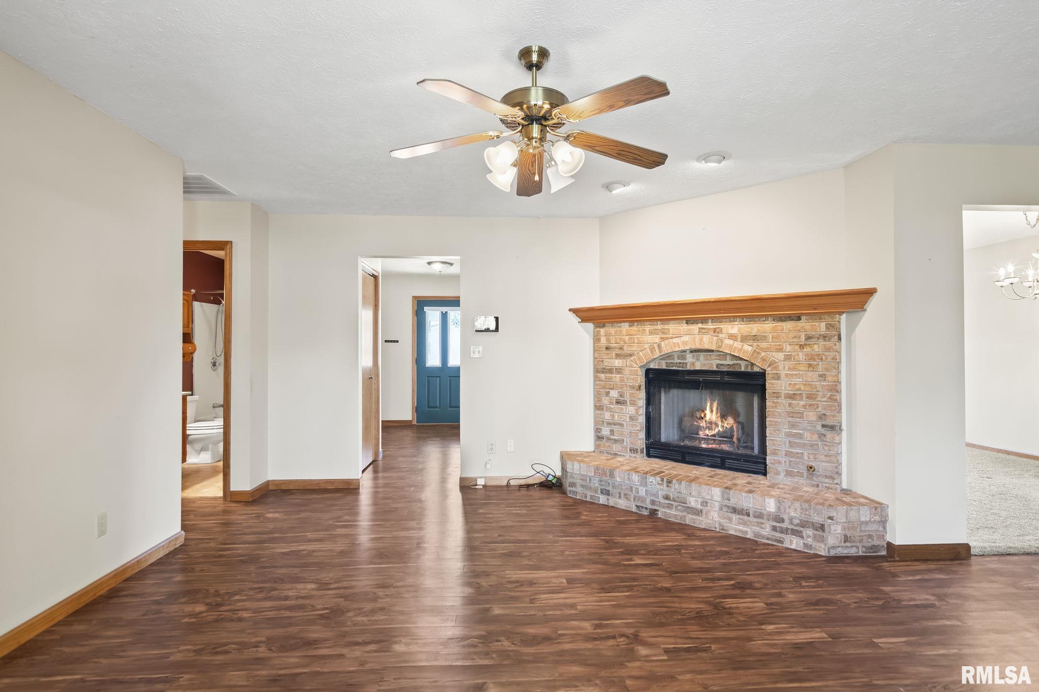 2901 Dunwich Street Springfield, IL 62702 - Photo 13 of 36