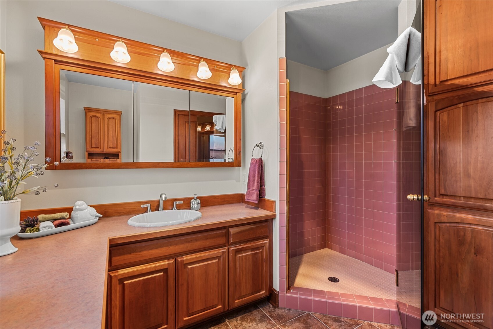 15 North Furney Street Wenatchee, WA 98801 - Photo 22 of 37
