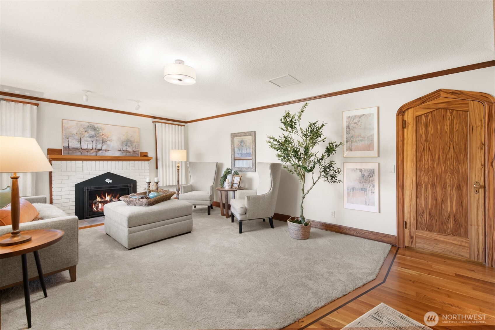 15 North Furney Street Wenatchee, WA 98801 - Photo 4 of 37
