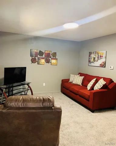 $825,000 | 2709 Holly Trail, Poplar Bluff, MO 63901