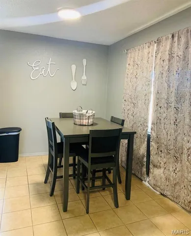 $825,000 | 2709 Holly Trail, Poplar Bluff, MO 63901