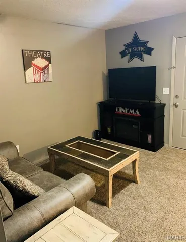 $825,000 | 2709 Holly Trail, Poplar Bluff, MO 63901