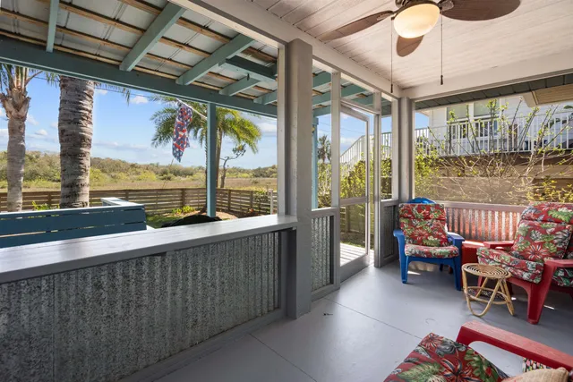 a view of a large window with an outdoor view