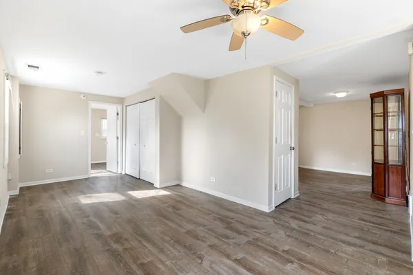 $345,000 | 464 Itasca Street, Wood Dale, IL 60191