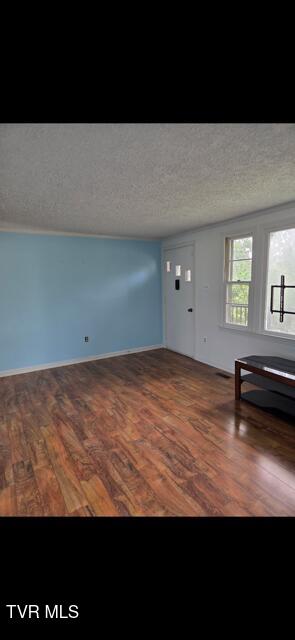 15266 Spring Valley Road Abingdon, VA 24210 - Photo 18 of 21 spring valley living room