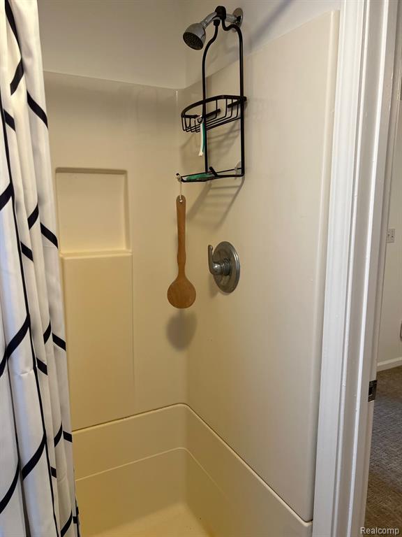 4097 Hunt Road Lapeer, MI 48446 - Photo 15 of 49
