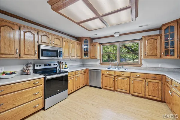 $540,000 | 7918 Bradford Pear Lane, Patton, MO 63662