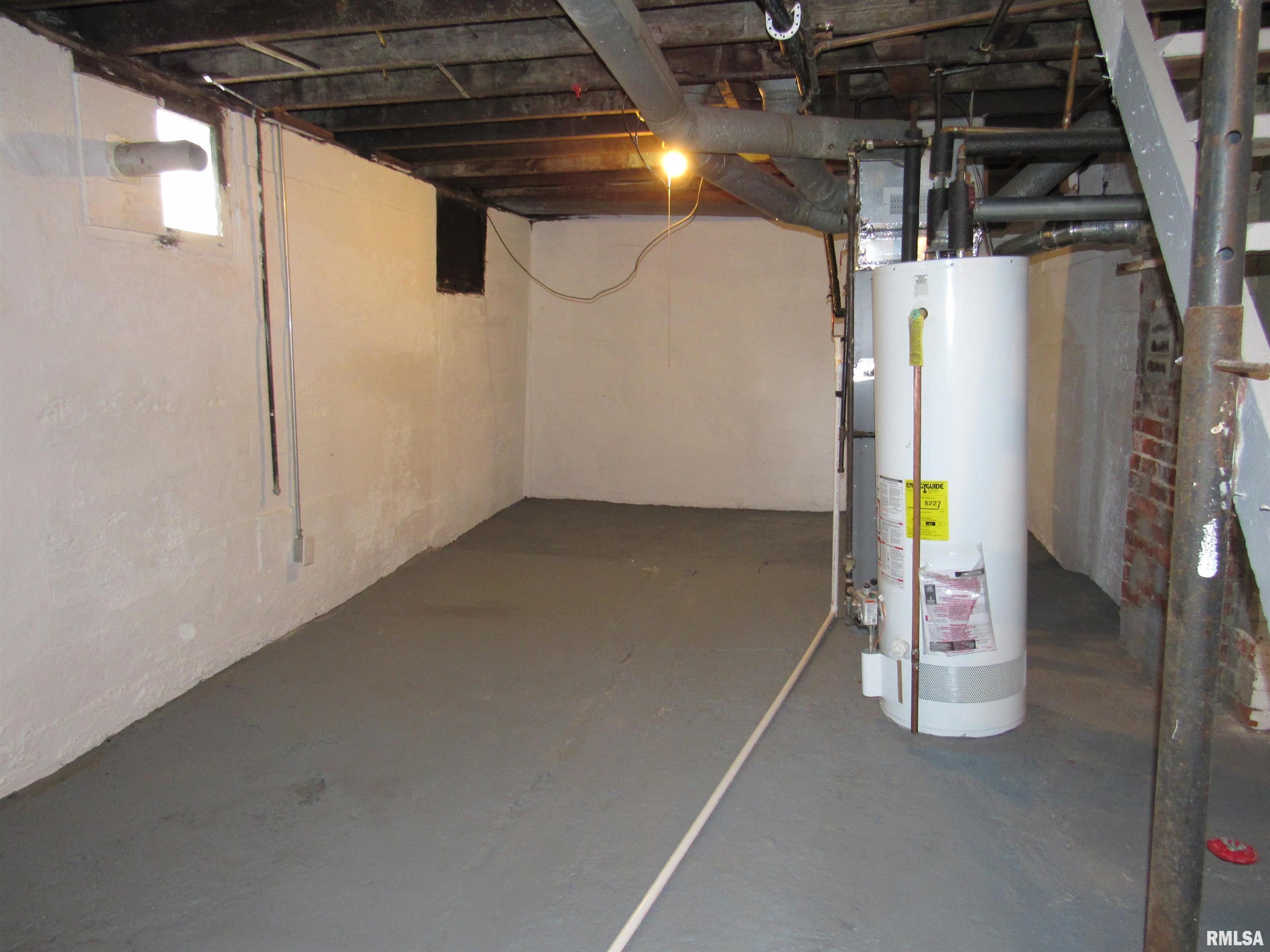 151 6th Street Silvis, IL 61282 - Photo 13 of 18