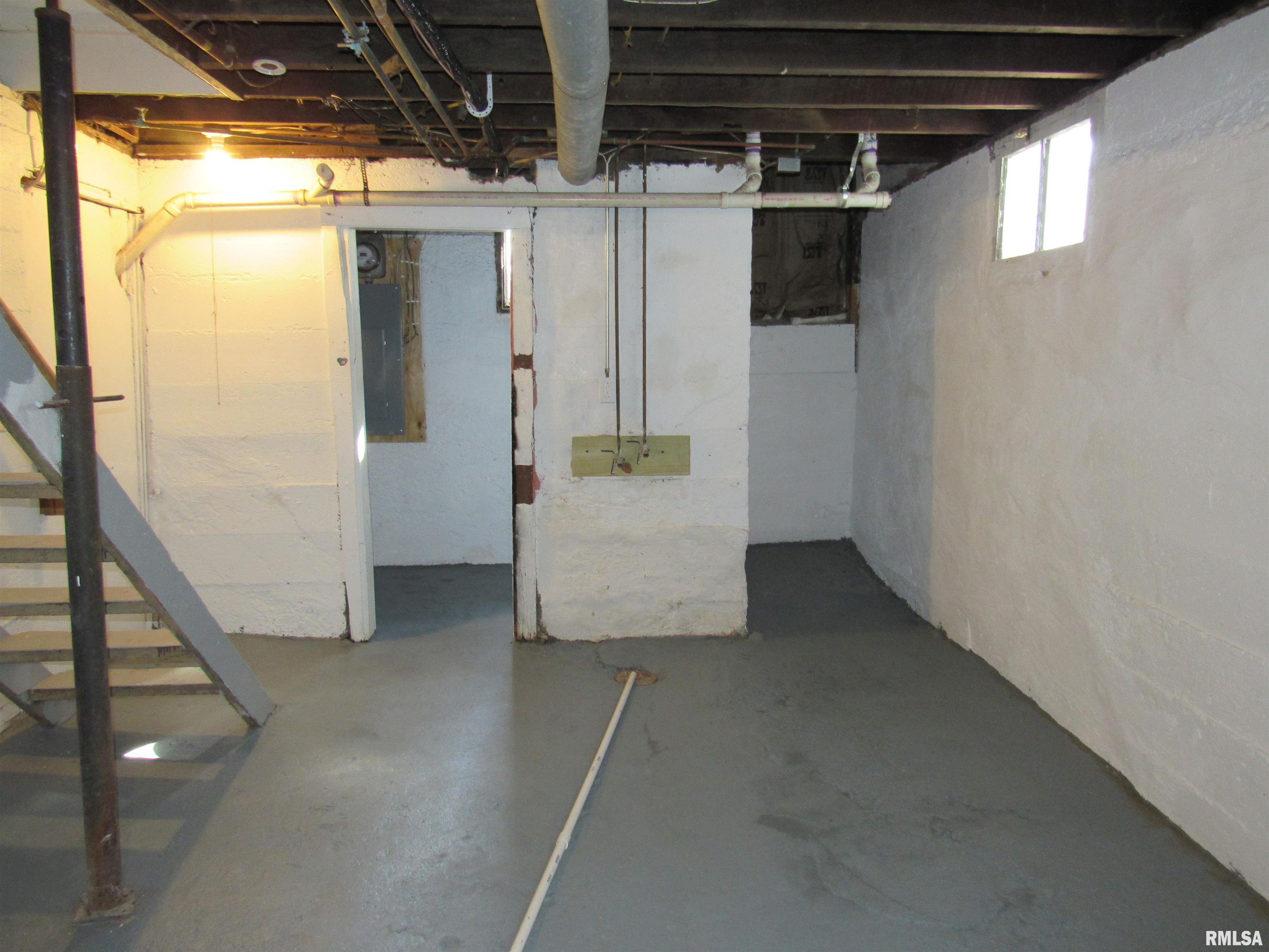 151 6th Street Silvis, IL 61282 - Photo 15 of 18