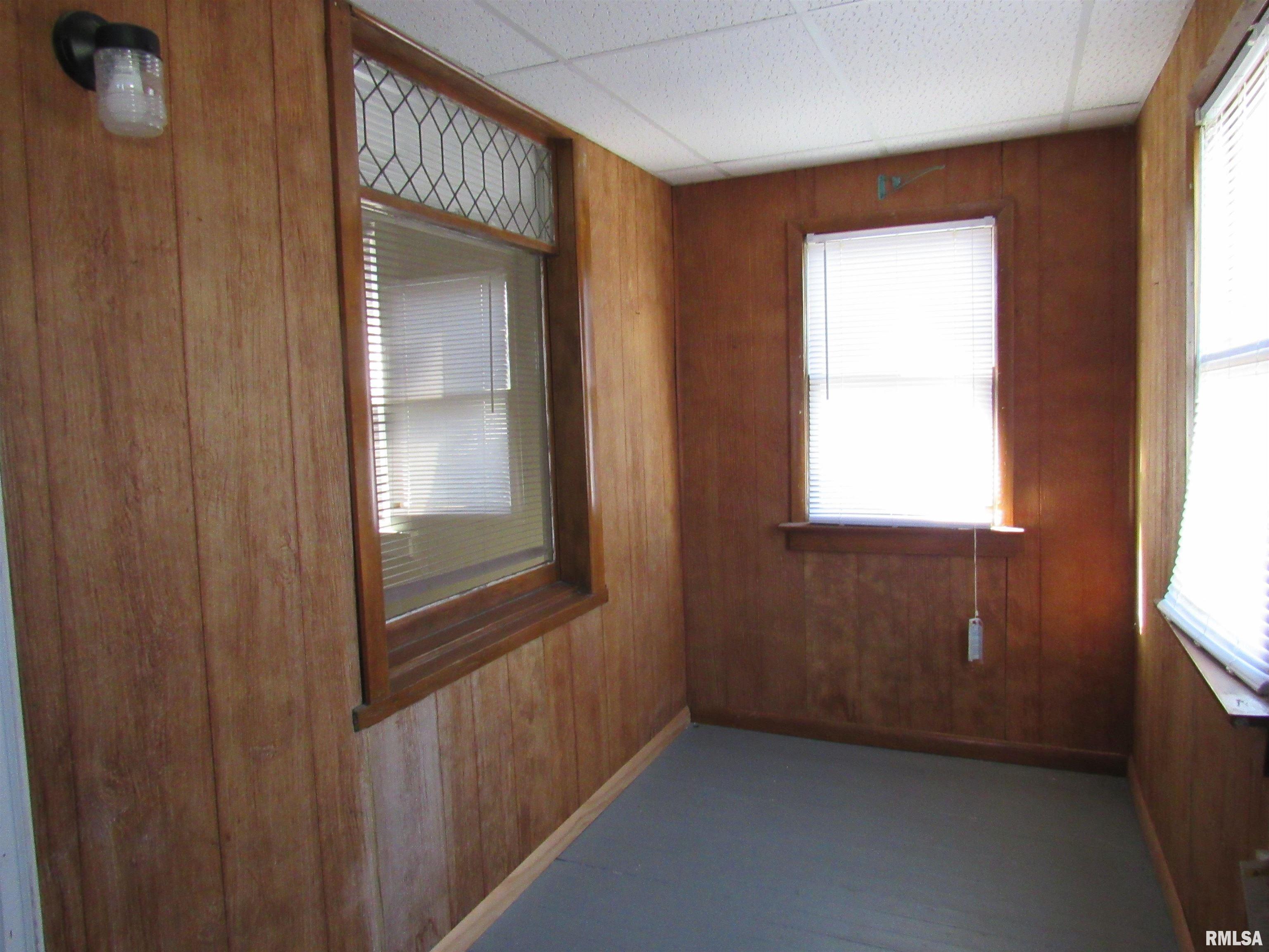 151 6th Street Silvis, IL 61282 - Photo 16 of 18