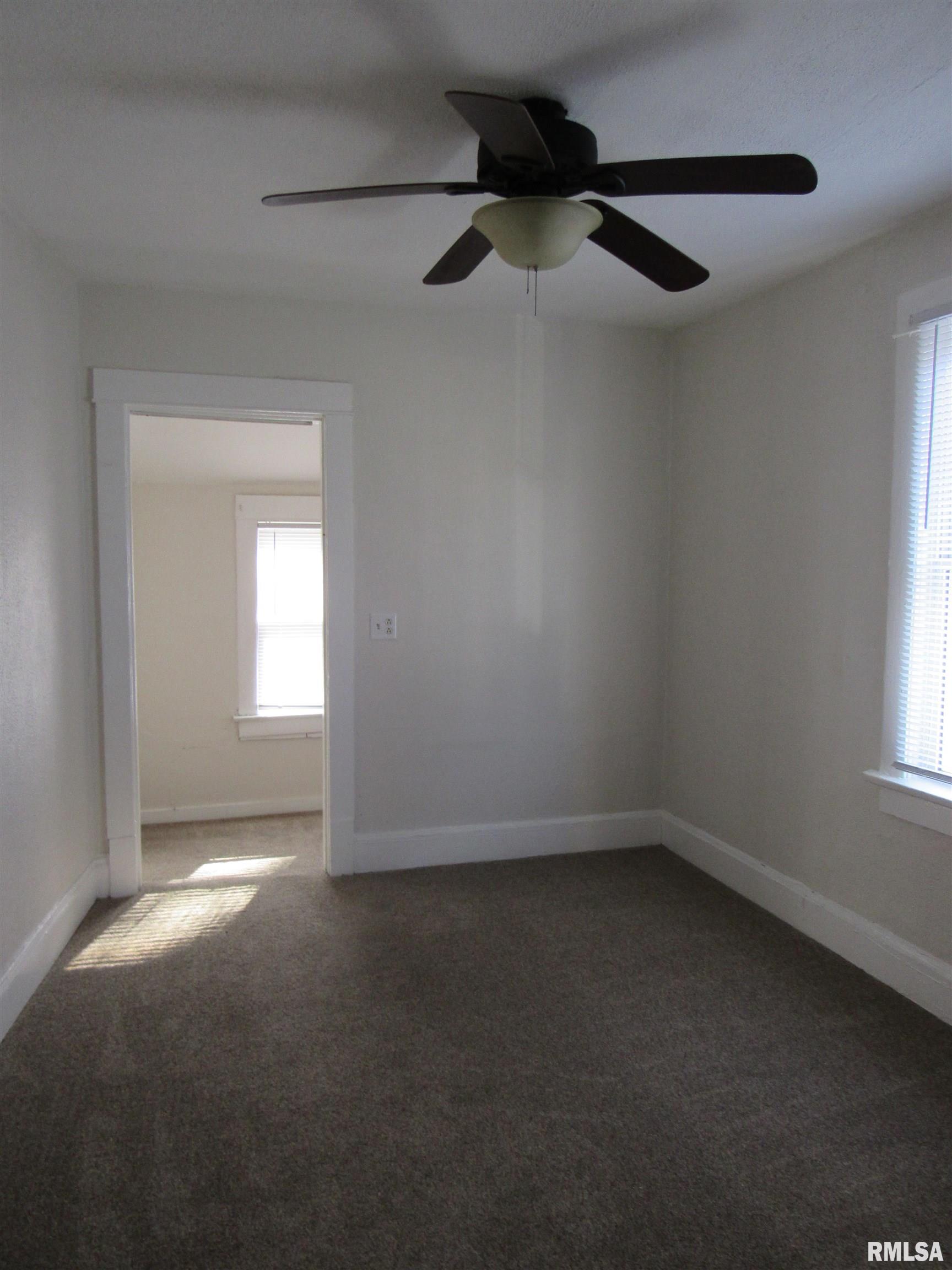 151 6th Street Silvis, IL 61282 - Photo 8 of 18