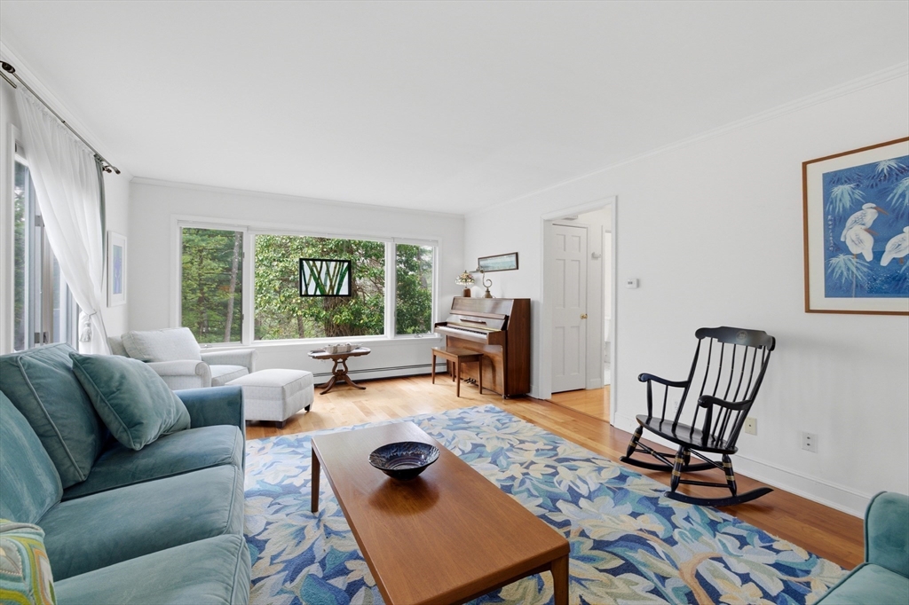 9 Woodcliffe Road Lexington, MA 02421 - Photo 15 of 39