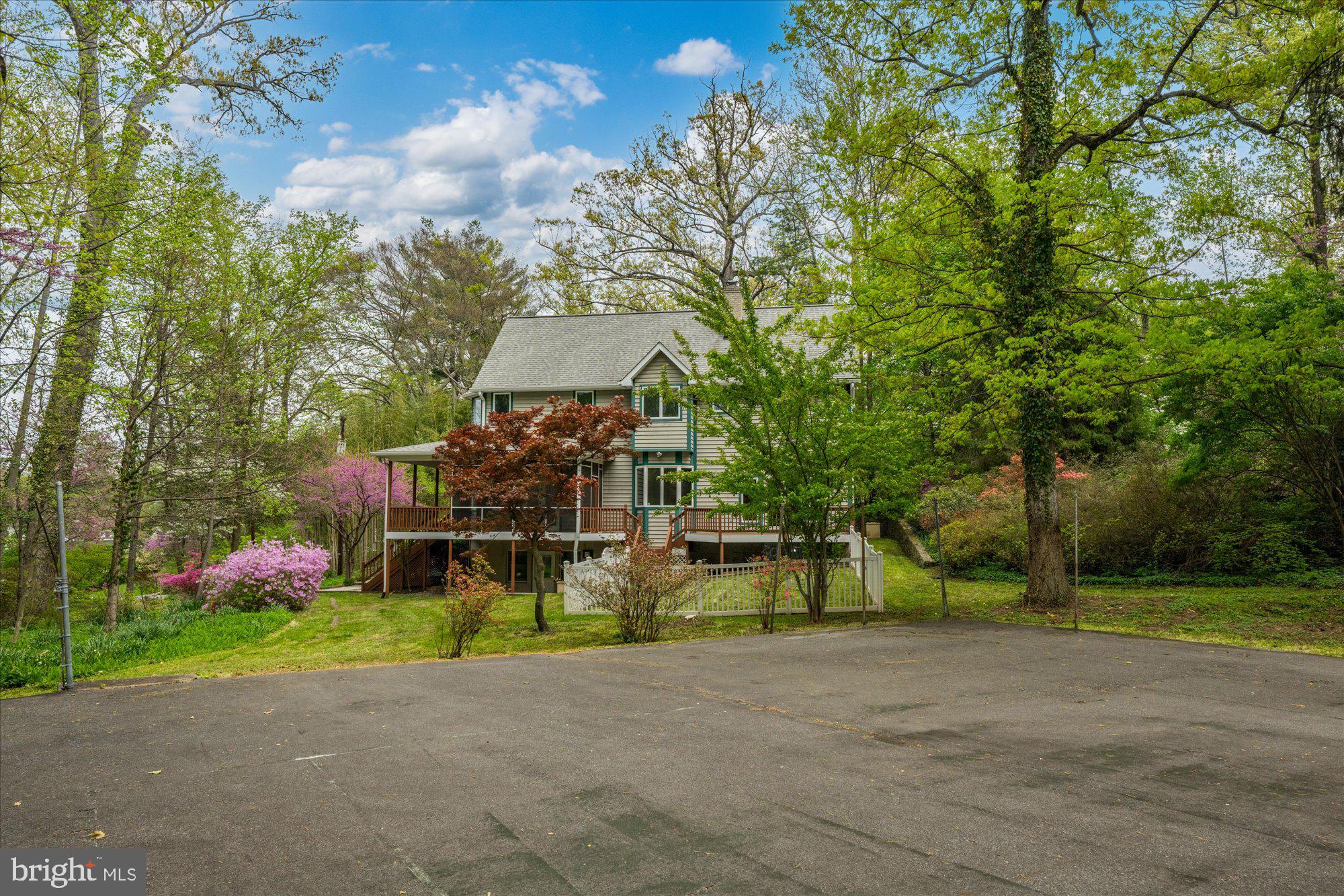 6013 Selvyn Road Bethesda, MD 20817 - Photo 47 of 54 Rear of home from the sports court