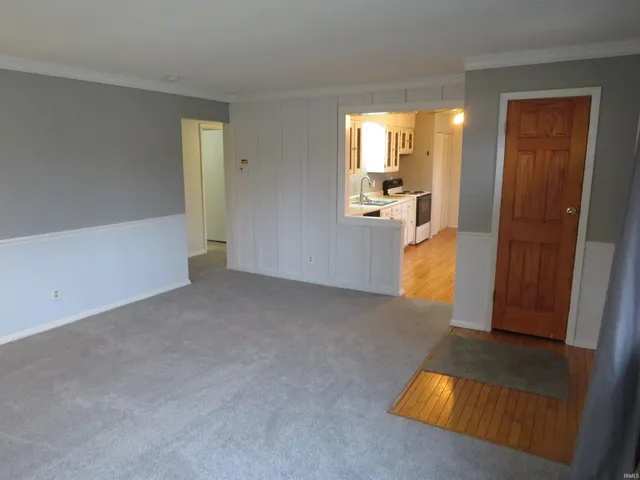 $1,750 | 413 West Harrison Street, Monticello, IN 47960