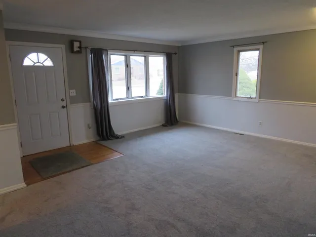 $1,750 | 413 West Harrison Street, Monticello, IN 47960