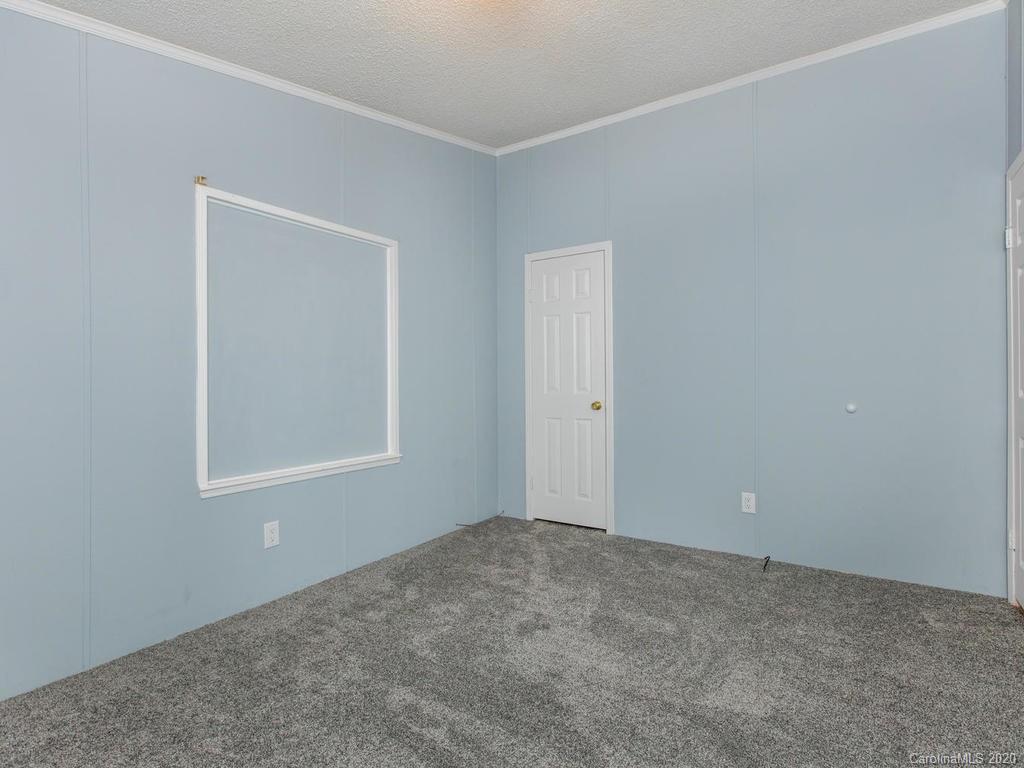 87 Long Ridge Road Candler, NC 28715 - Photo 23 of 37 Gallery Image 23