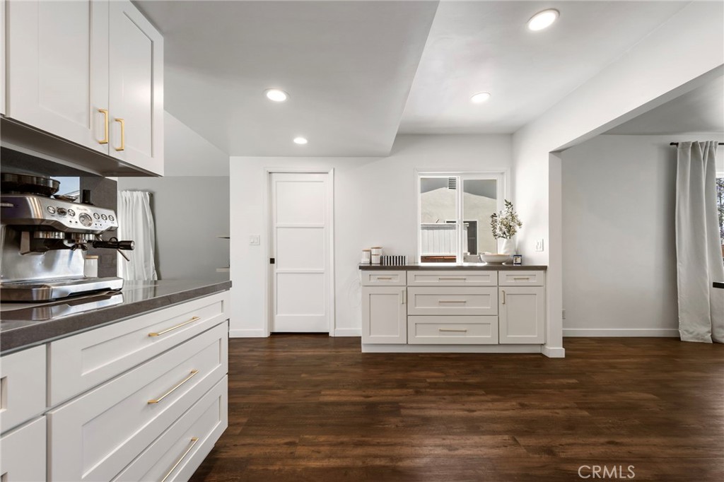 1135 185th Street Gardena, CA 90248 - Photo 10 of 45
