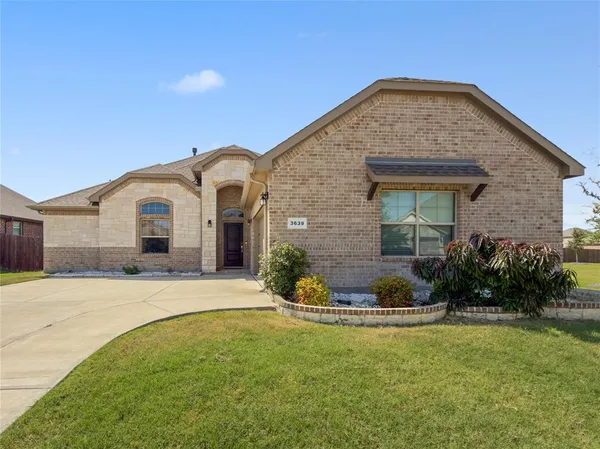 $3,200 | 3639 Wintergreen Street, Grand Prairie, TX 76065