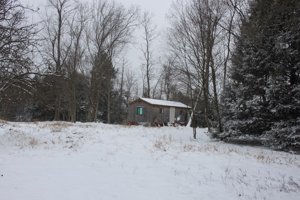 524 Titus Road Kennerdell, PA 16374 - Photo 4 of 8