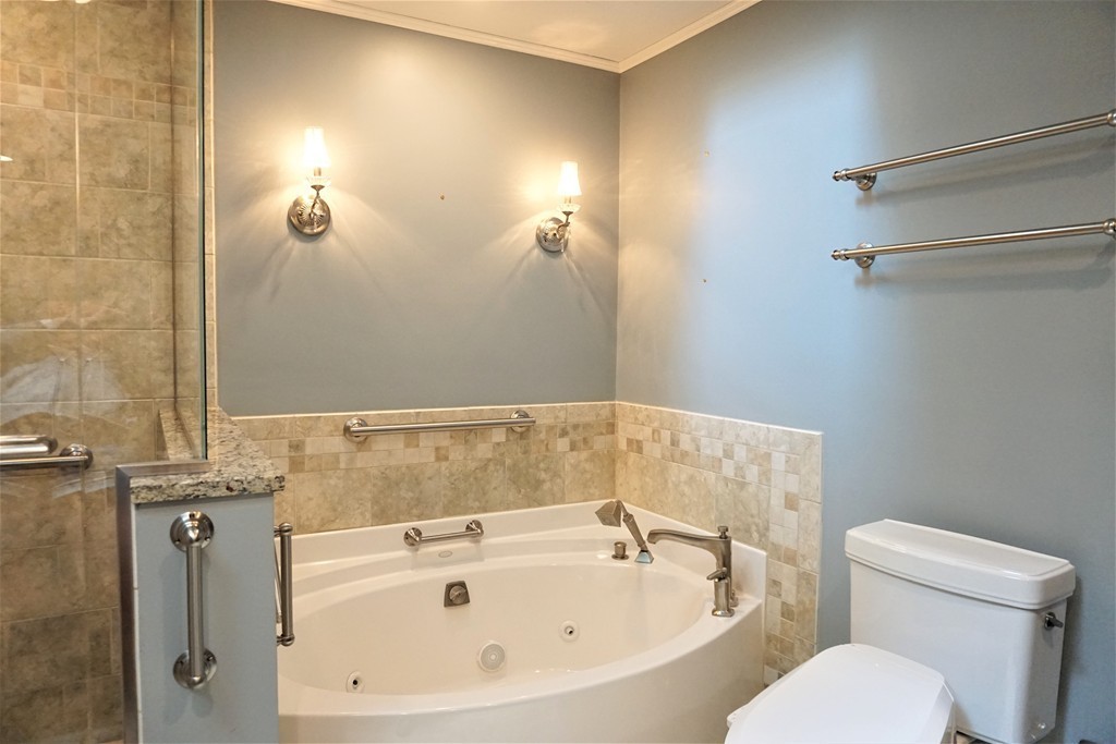 211 Ridgefield Circle, Unit B Clinton, MA 01510 - Photo 14 of 26 Gallery Image 14