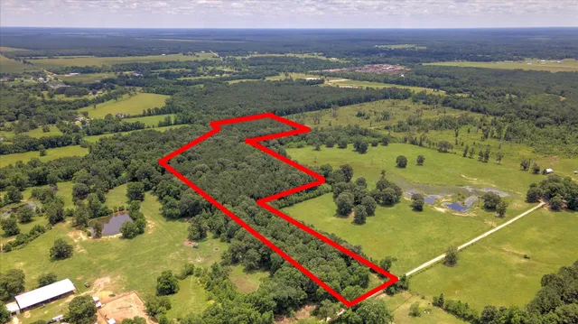 $199,000 | 0 Lloyd Fregia Road, Hull, TX 77564