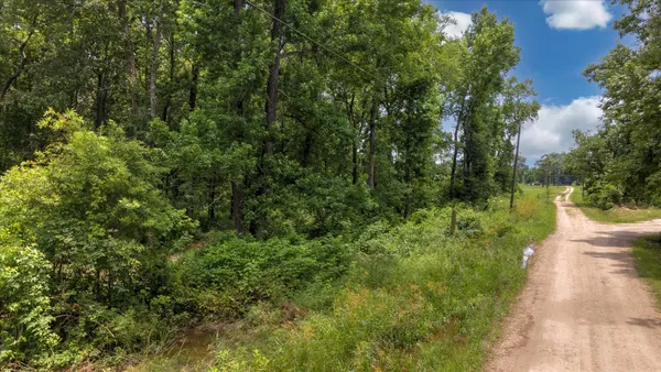 $190,000 | 0 Lloyd Fregia Road, Hull, TX 77564
