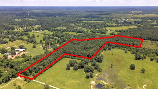 $199,000 | 0 Lloyd Fregia Road, Hull, TX 77564