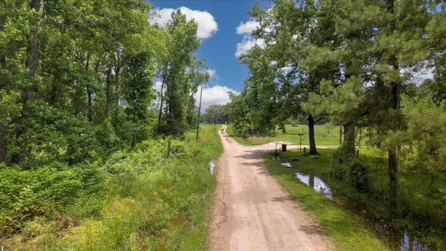 $199,000 | 0 Lloyd Fregia Road, Hull, TX 77564