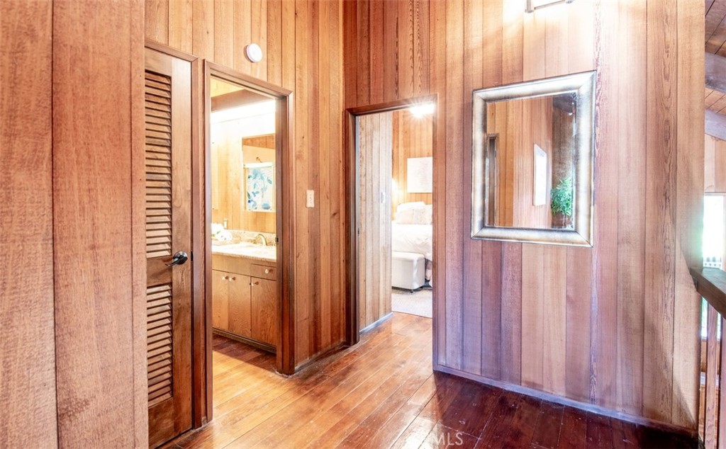 3001 Edmonton Road Glendale, CA 91206 - Photo 41 of 75 a view of an front door