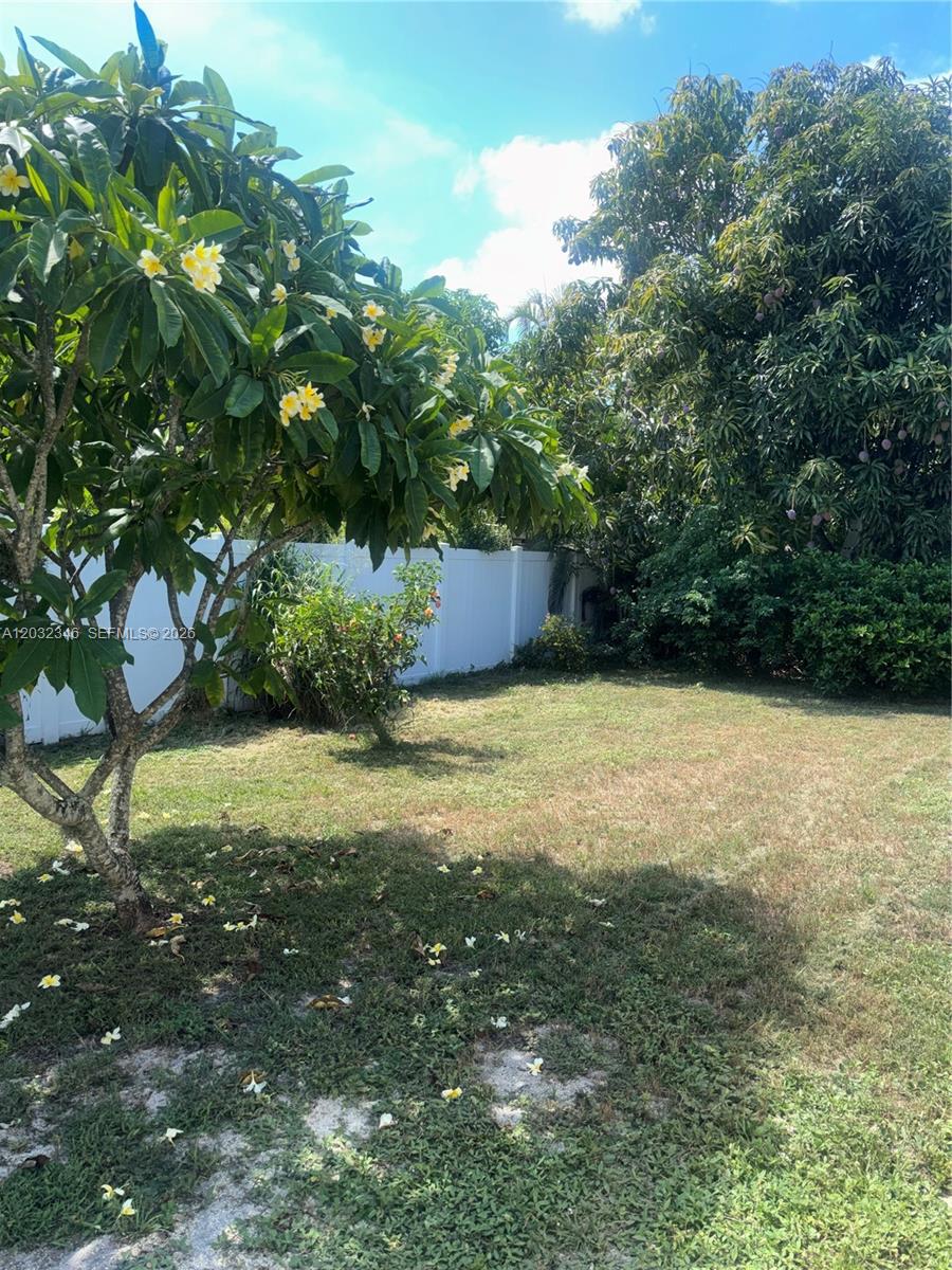 22745 Southwest 65th Way Boca Raton, FL 33428 - Photo 20 of 21