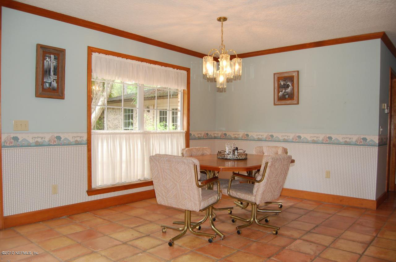 12568 Linjohn Road Jacksonville, FL 32223 - Photo 4 of 14 Nook