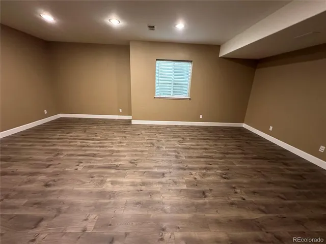 a view of an empty room with window