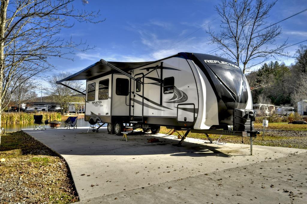 25 Mountain Meadows Morganton, GA 30560 - Photo 3 of 32