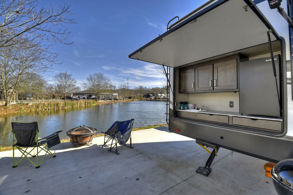 25 Mountain Meadows Morganton, GA 30560 - Photo 4 of 32