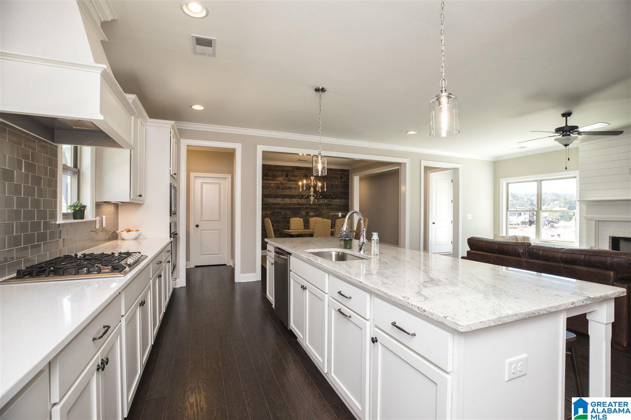 2688 Altadena Ridge Circle Birmingham, AL 35243 - Photo 10 of 34