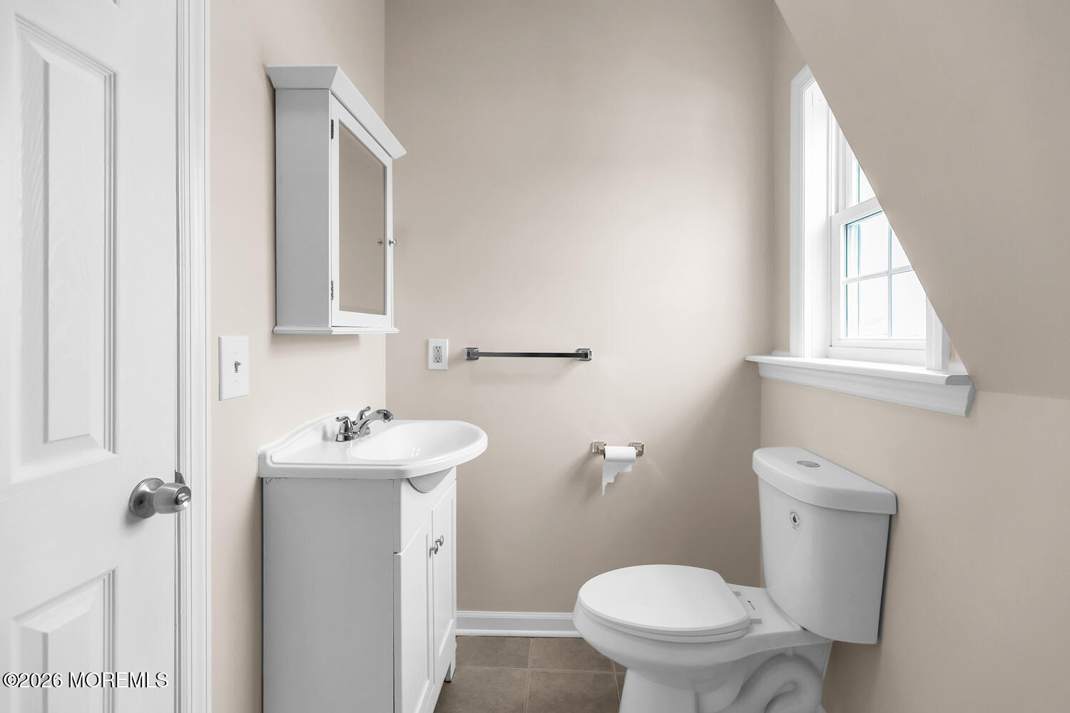 209 Bay Avenue, Unit FD Highlands, NJ 07732 - Photo 22 of 34 209 Bay Ave Highlands NJ 07732-large-024