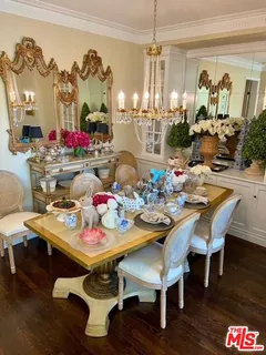 $929,000 | 9601 Charleville Boulevard, Unit 10, Beverly Hills, CA 90212