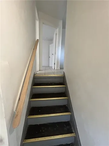 $1,200 | 301 Weaver Street, Unit 2, Rochester, NY 14621