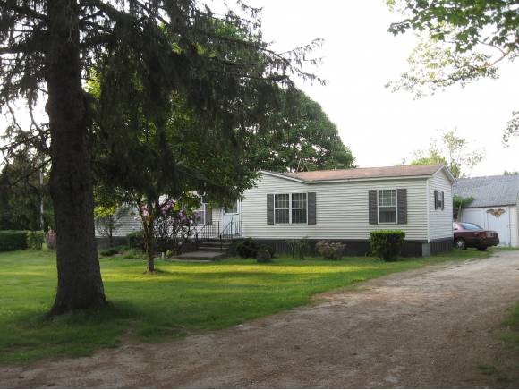 223 Middle Road Deerfield, NH 03037 - Photo 1 of 1