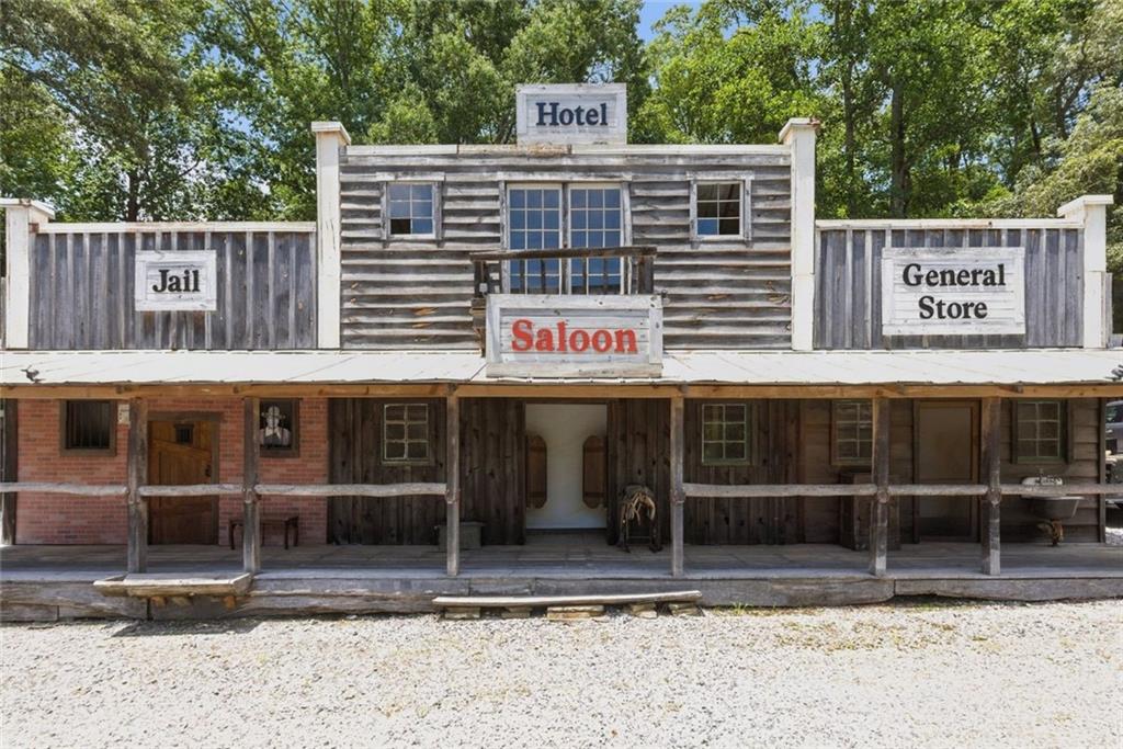 5135 Howard Road Cumming, GA 30040 - Photo 145 of 190