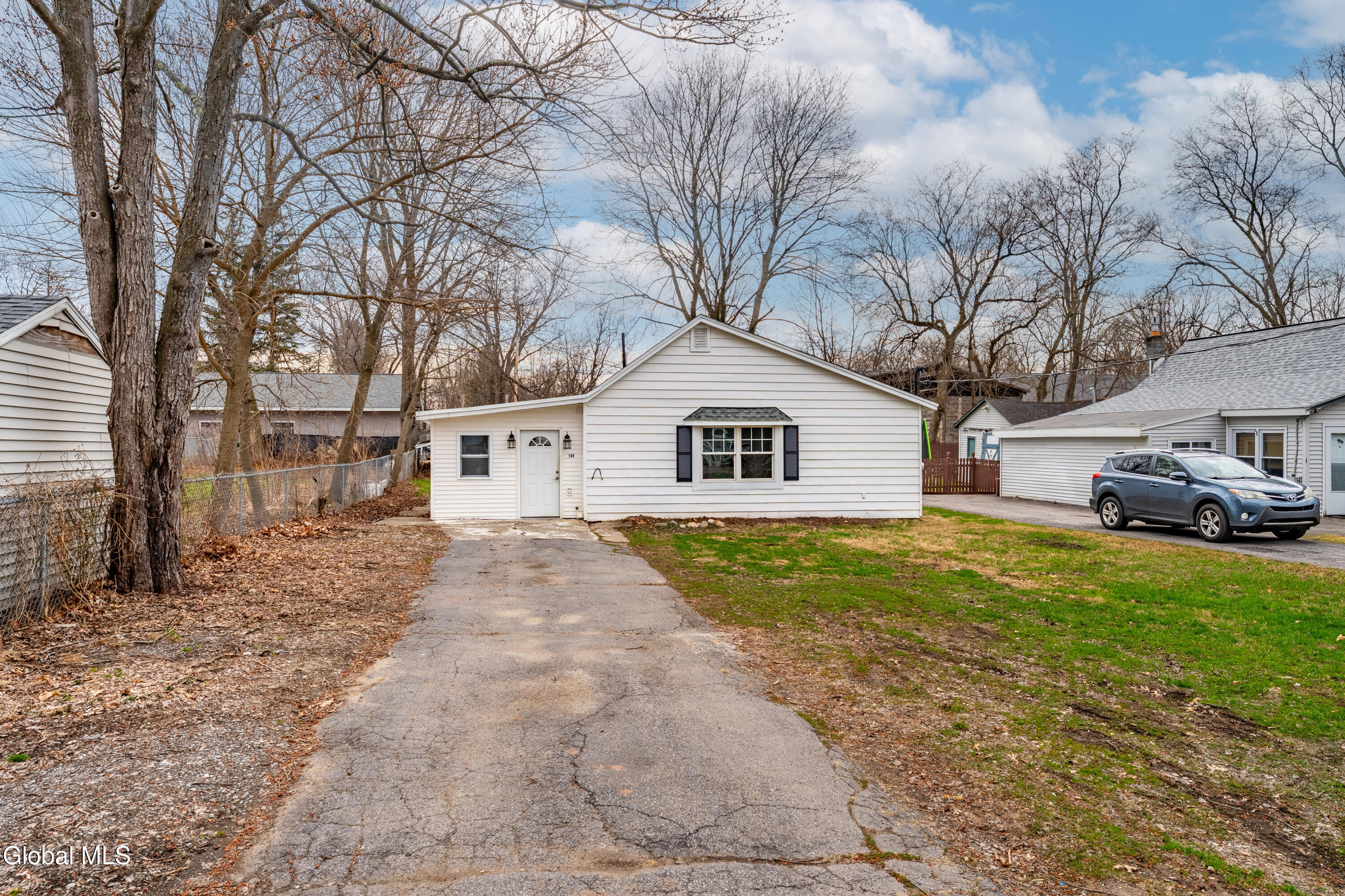 149 Larrabee Road Schenectady, NY 12302 - Photo 2 of 15 DSC00743-HDR-Edit