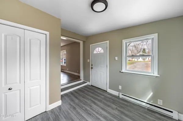 $196,000 | 149 Larrabee Road, Schenectady, NY 12302