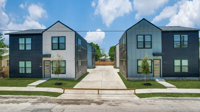 $1,350 | 146 Porter Street, Unit 201, San Antonio, TX 78210