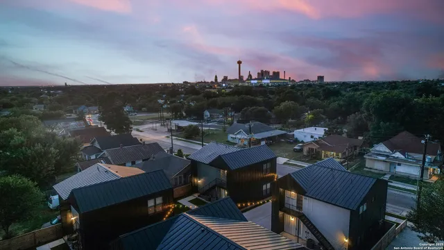 $1,350 | 146 Porter Street, Unit 201, San Antonio, TX 78210