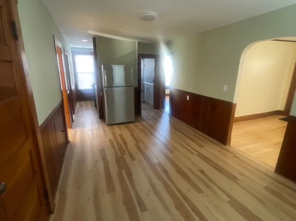 $2,500 | 144 A A Street, Unit 1, Lowell, MA 01851