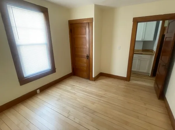 $2,500 | 144 A A Street, Unit 1, Lowell, MA 01851