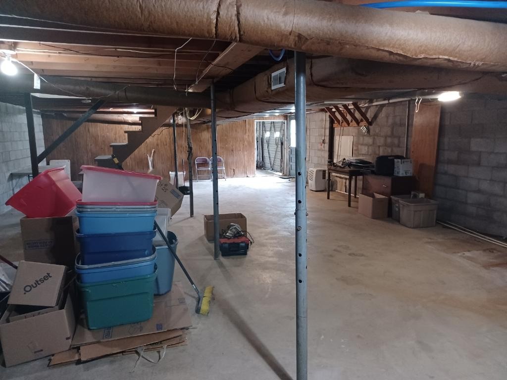 301 Lear Road Portland, TN 37148 - Photo 15 of 19 a view of entryway